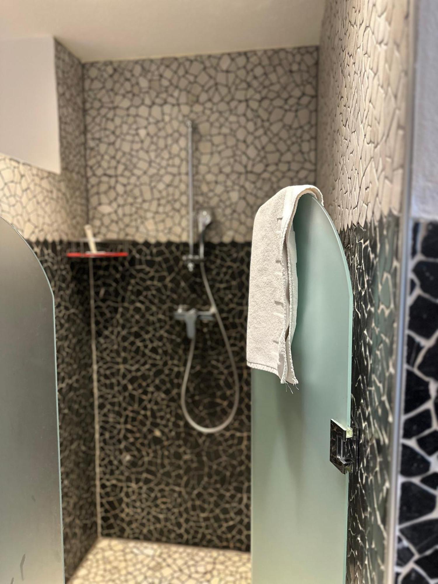Ferienwohnung Schlossblick - 4 Sterne Sauna Pool Whirlpool Exklusiv Braunfels Zewnętrze zdjęcie